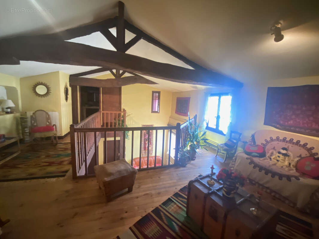 Damazan au coeur de la bastide spacieuse maison pierre - photo 3