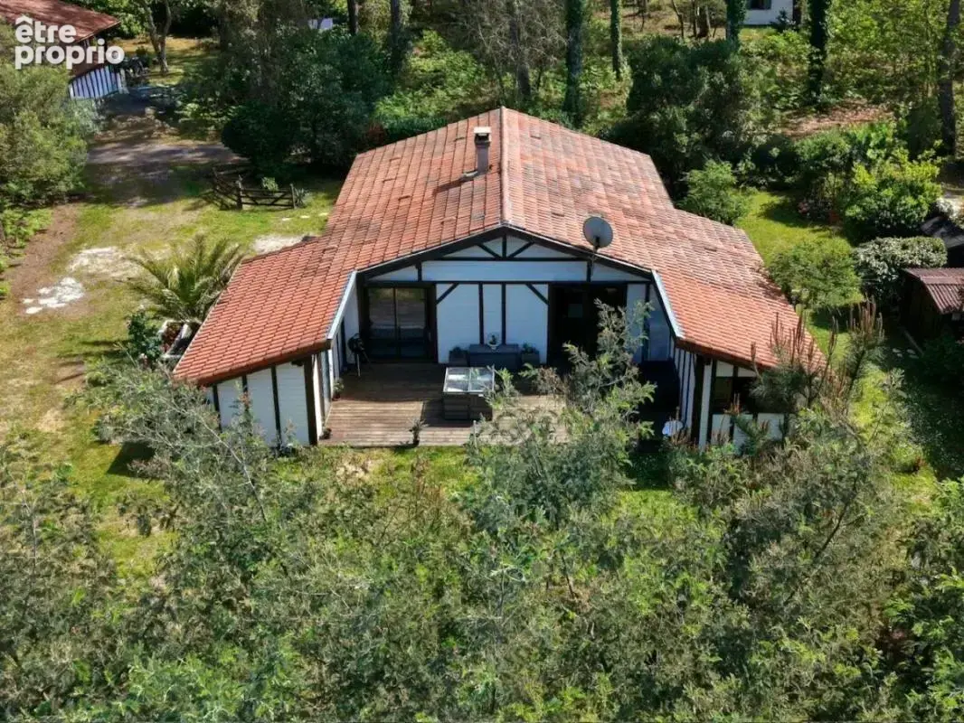 Maison à MOLIETS-ET-MAA