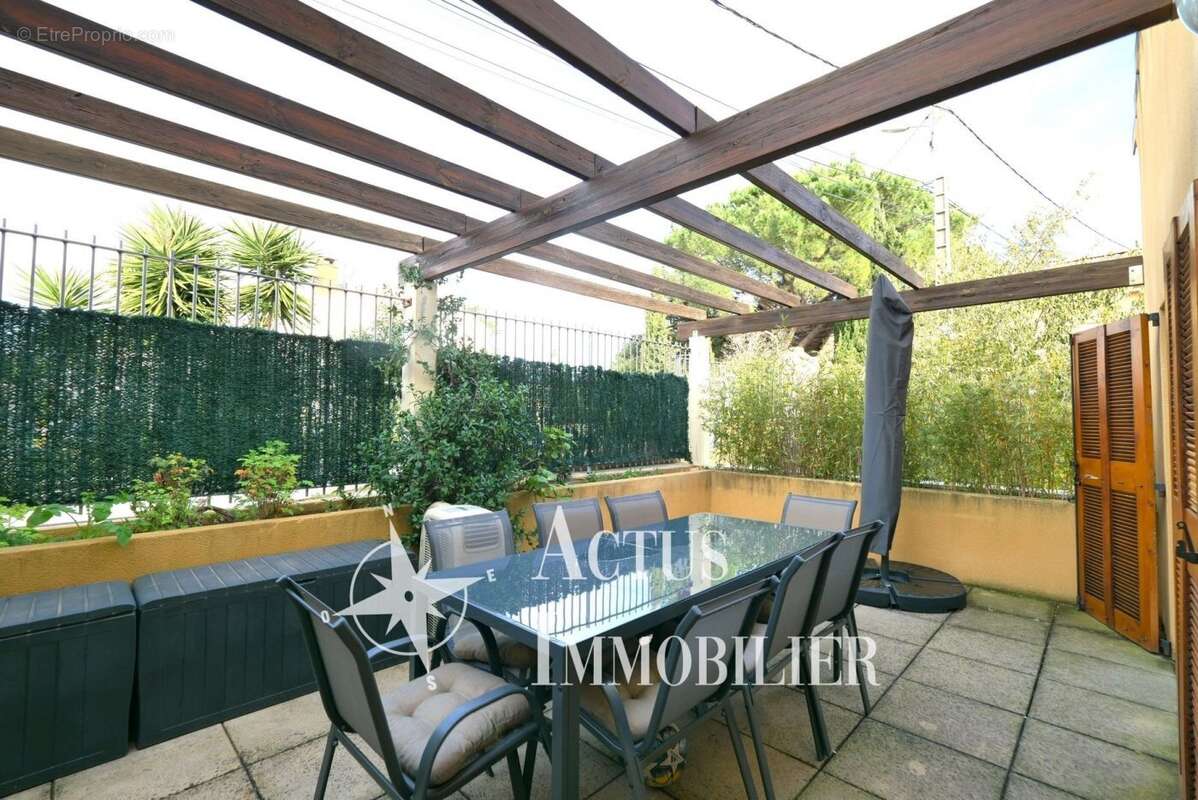 Appartement à SALON-DE-PROVENCE