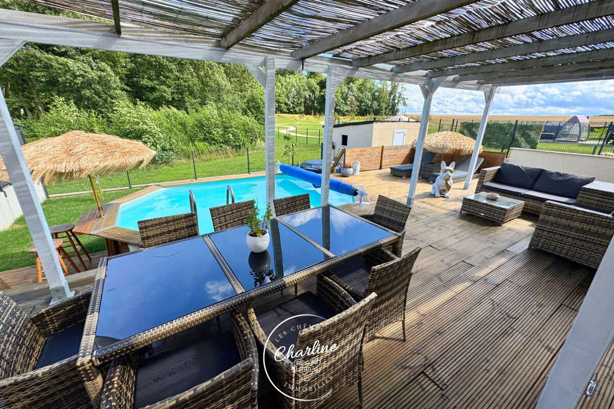 Maison à VERNEVILLE