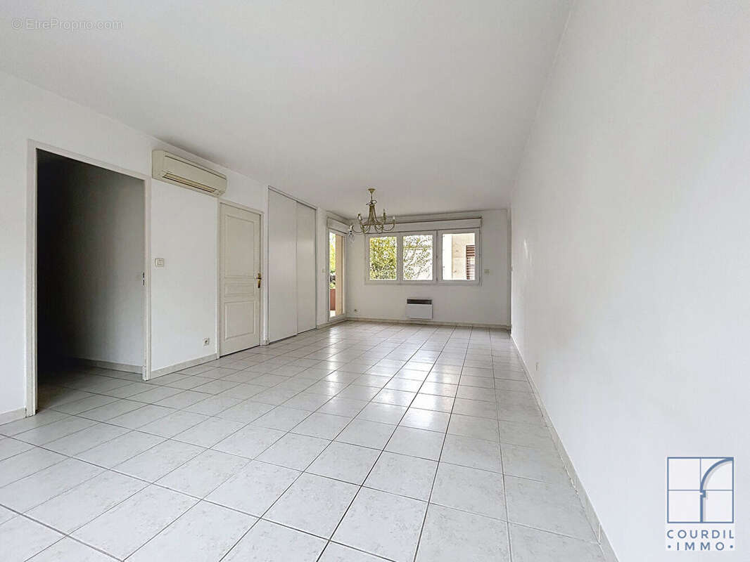 Appartement à NIMES