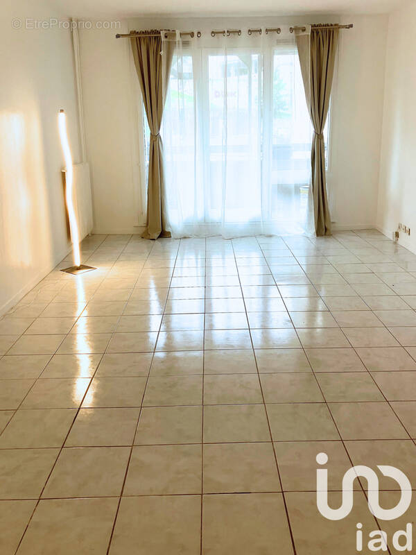 Photo 1 - Appartement à GENTILLY