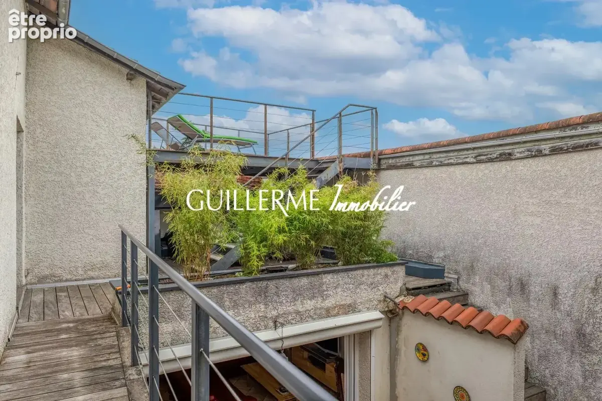 Dardilly-le-Bas  – 4 chambres – Terrasses – Solarium avec vue dégagée - photo 9