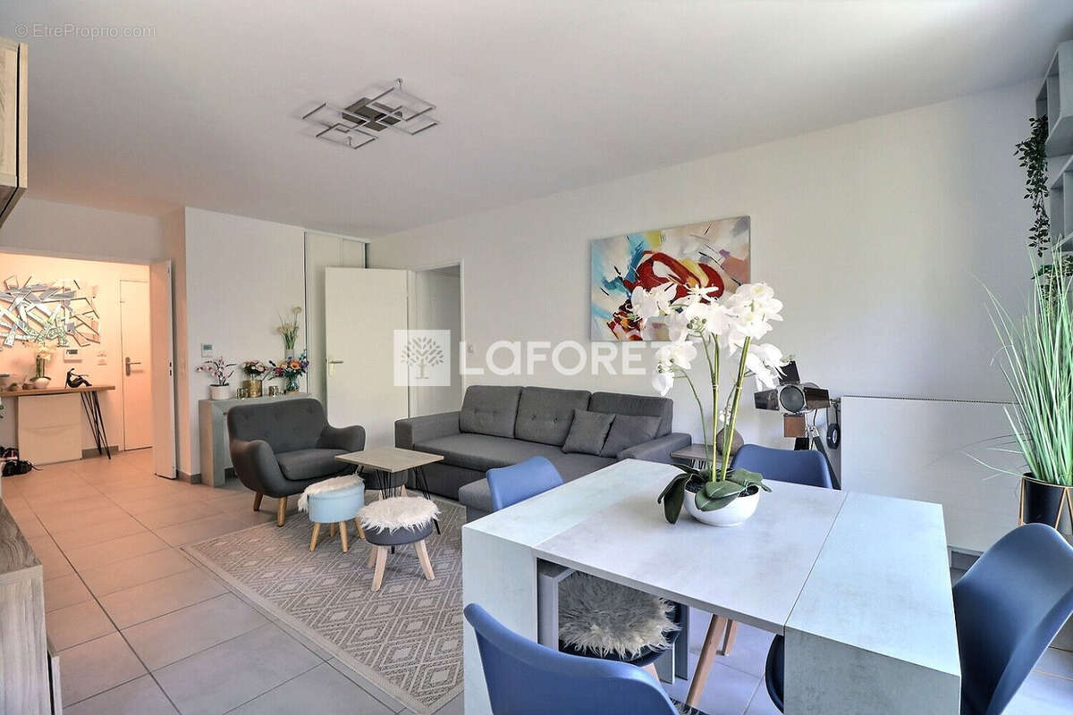 Appartement à RUEIL-MALMAISON