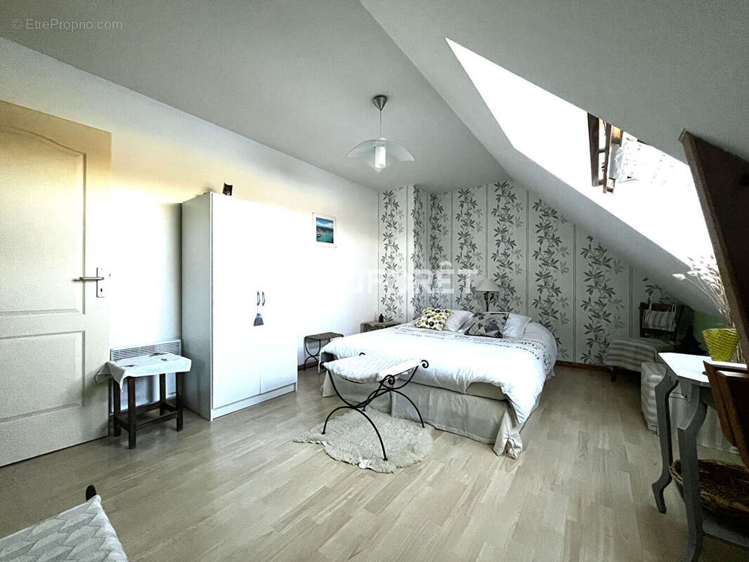 Maison à MEZIDON-CANON