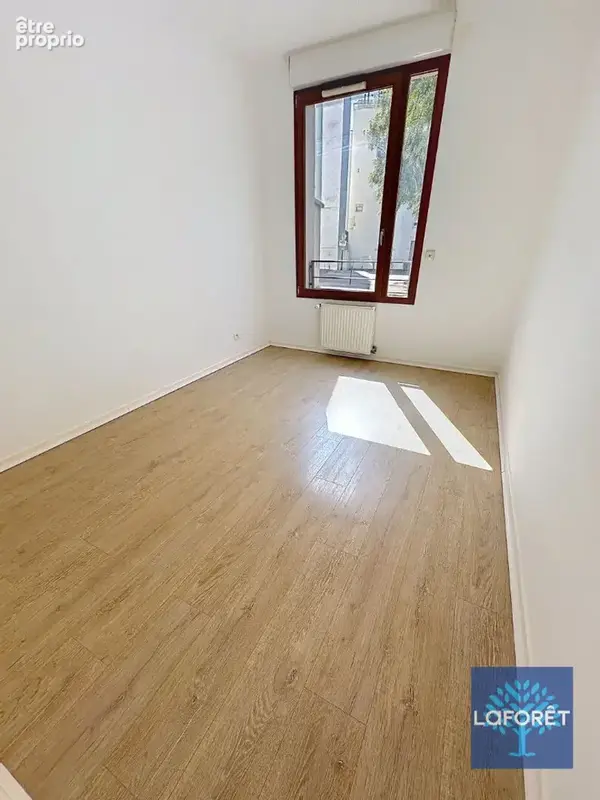 Nancy centre -parc charles iii    appartement de 69,24 m²  2 chambres balcon  dpe c et parking sous-sol - photo 5