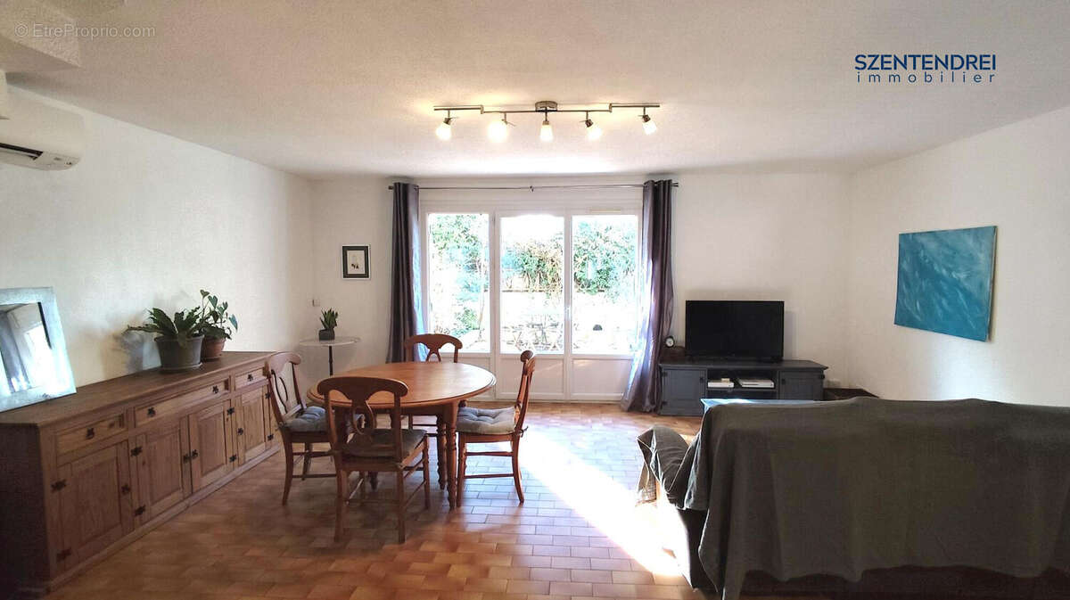 Szentendrei Immobilier - Lunel NORD - maison F6 - jardin - garage  - Maison à LUNEL