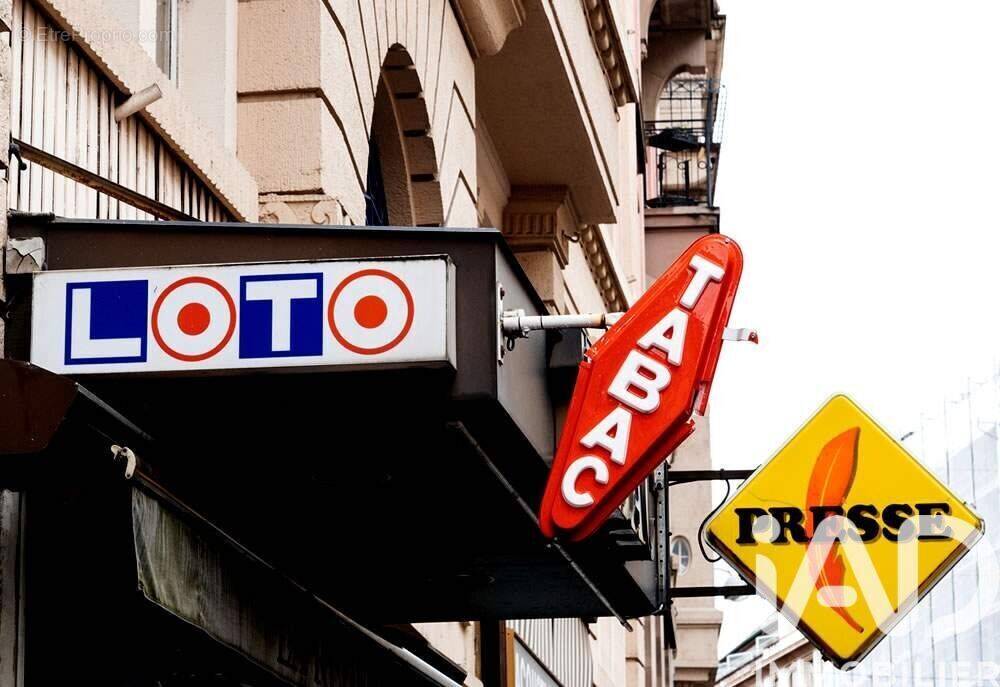 Photo 1 - Commerce à LE MANS