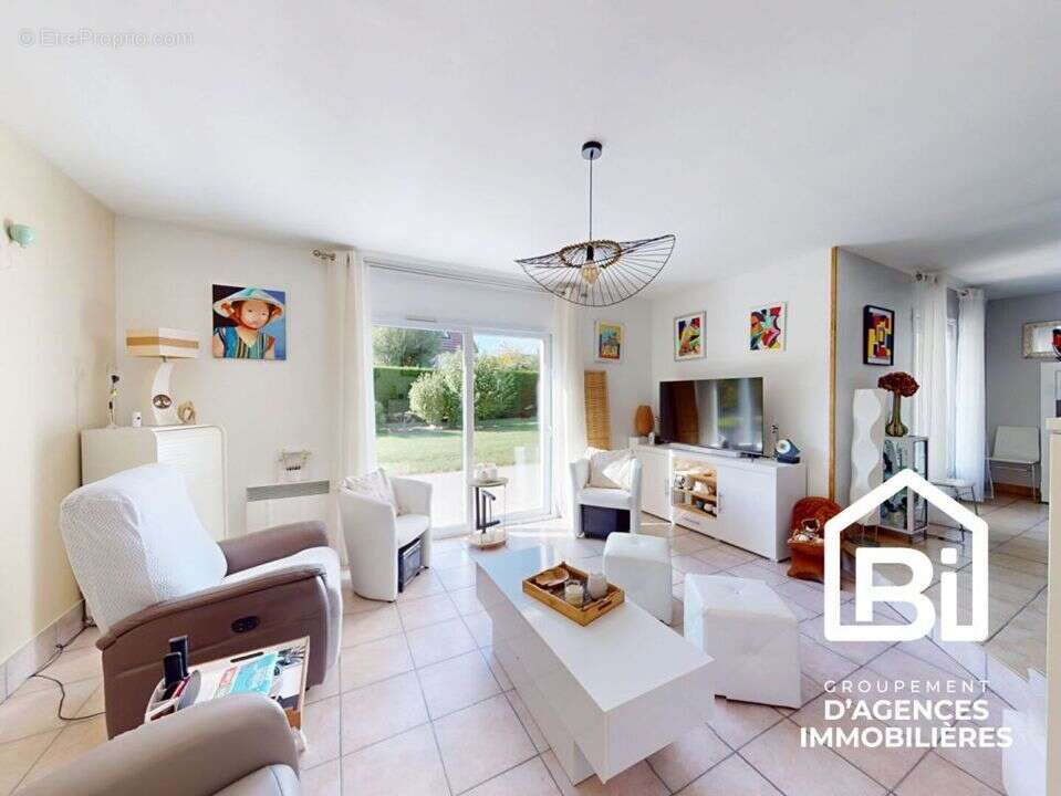 Maison à OUISTREHAM