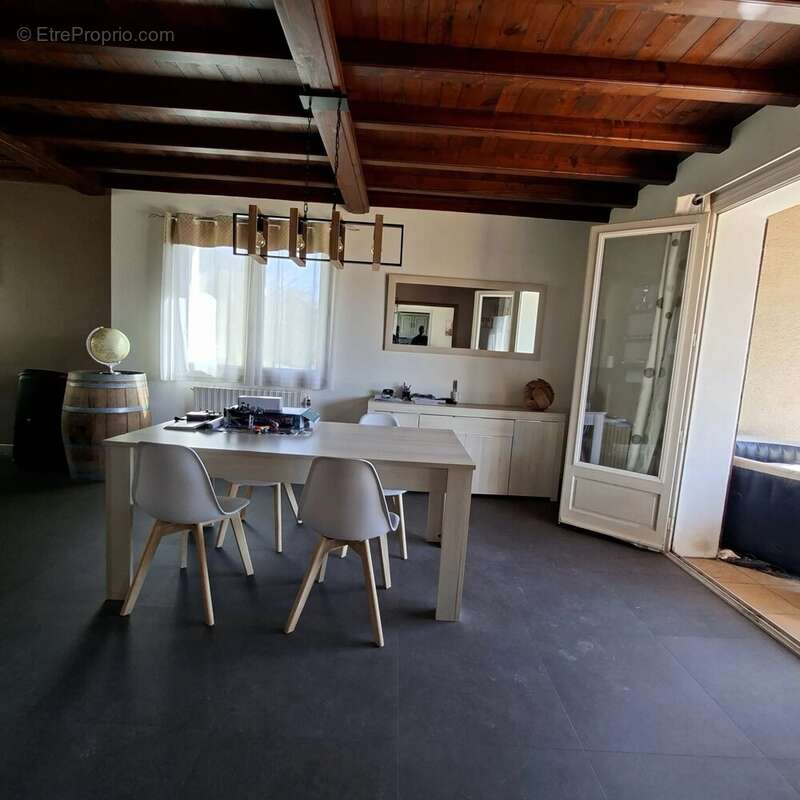 Maison à REALMONT