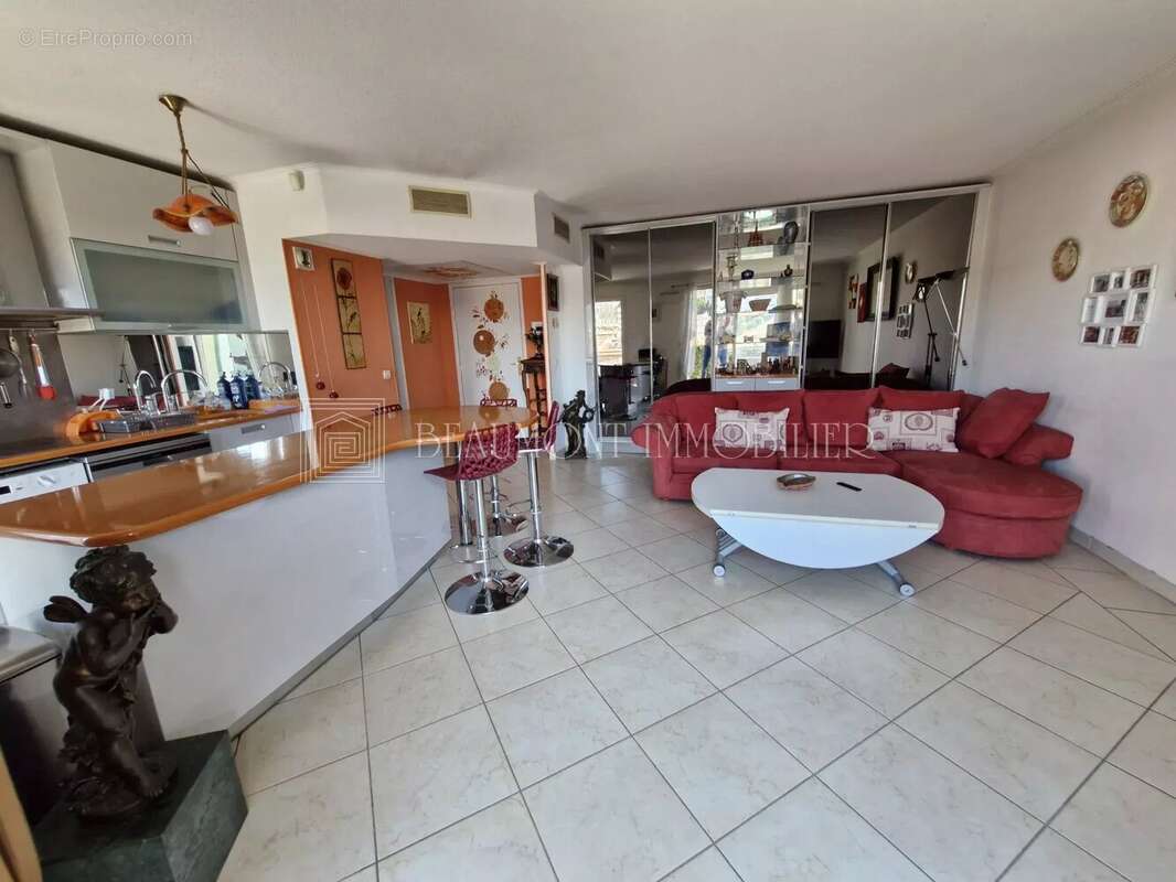 Appartement à NICE
