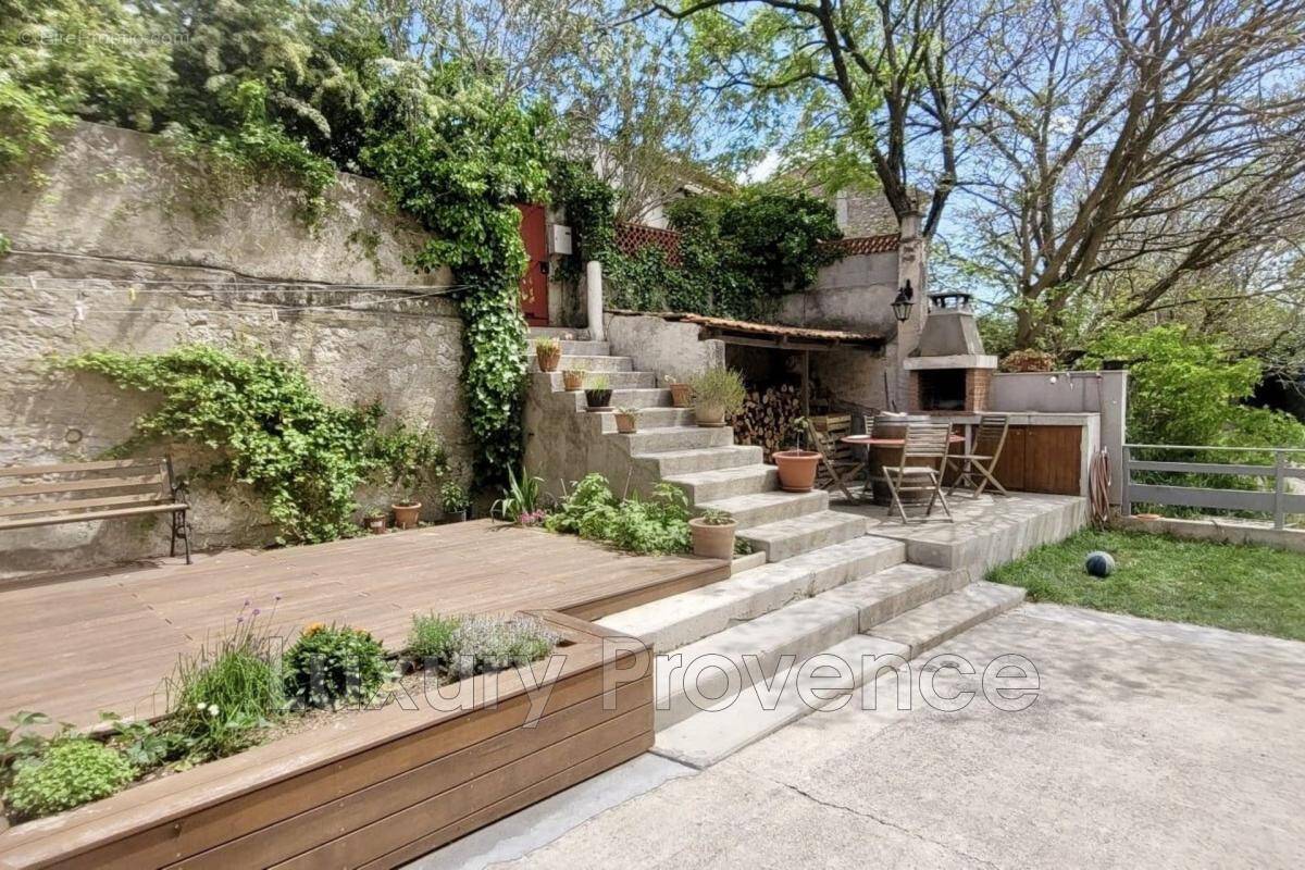 Maison à SAINT-SAVOURNIN