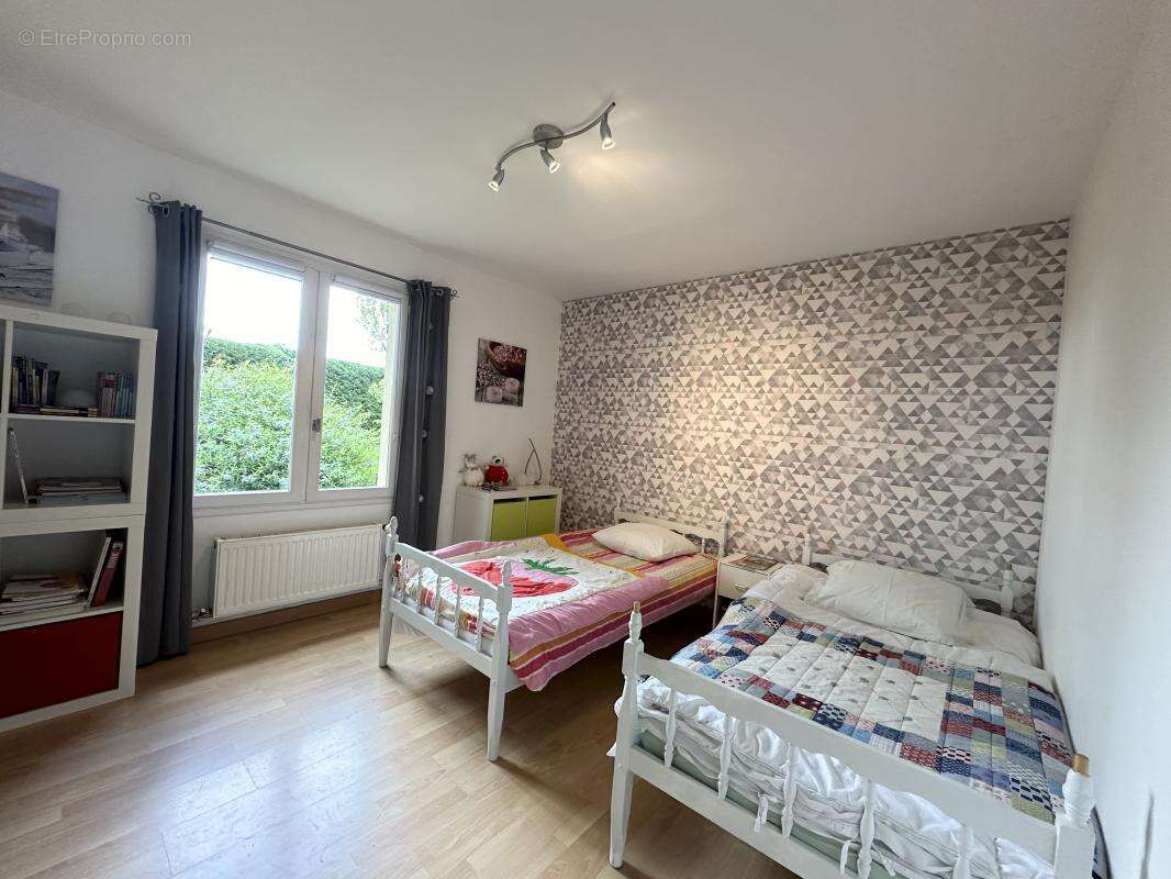 Maison à HOUDAN