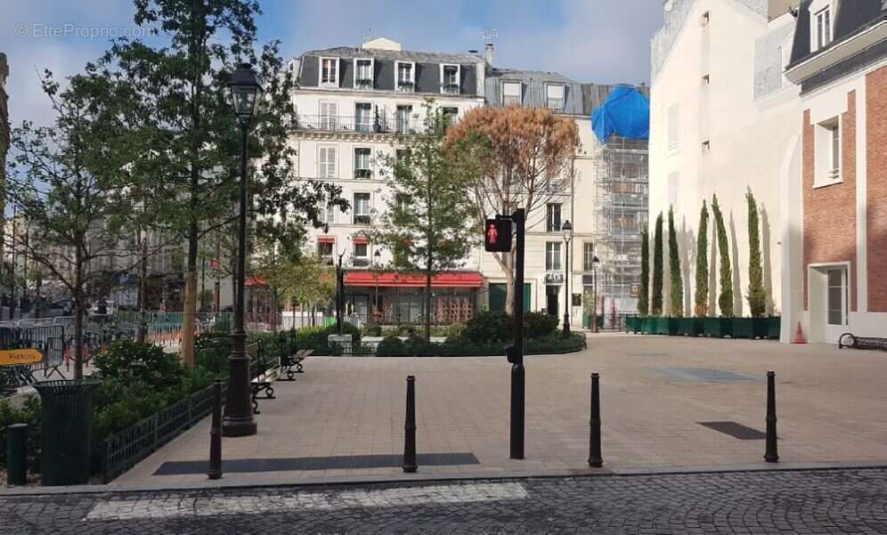 Appartement à NEUILLY-SUR-SEINE