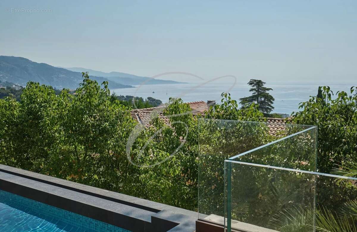 Roquebrune cap martin - luxueuse villa neuve - photo 3