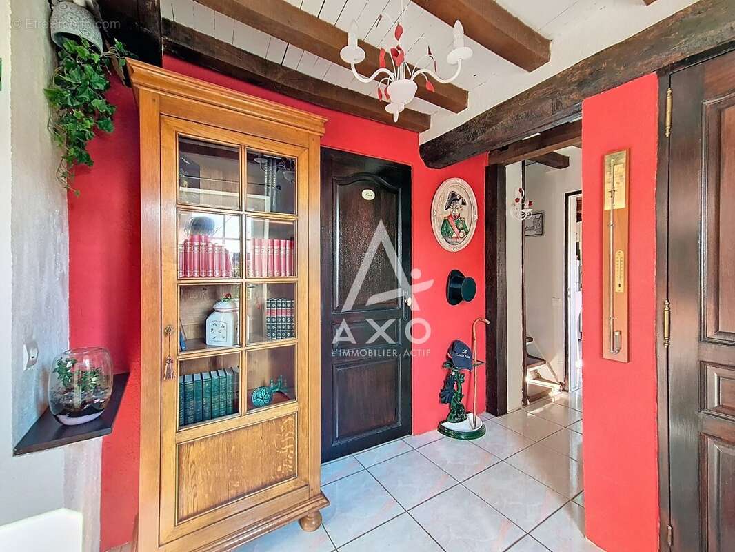 Maison à LACHAPELLE-AUX-POTS