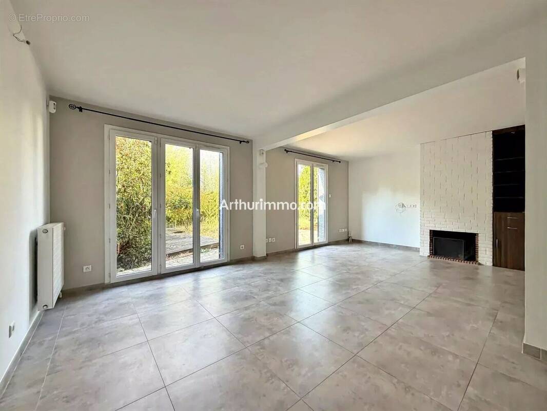 Maison à SUCY-EN-BRIE