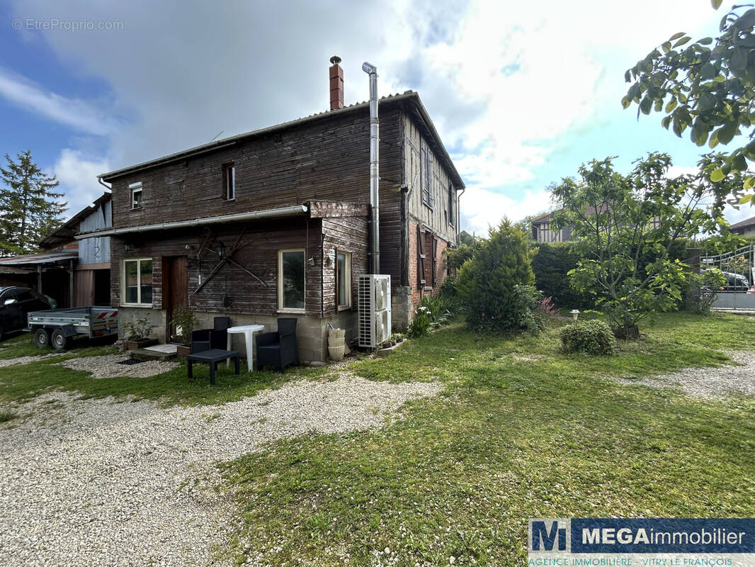 Maison à MARGERIE-HANCOURT