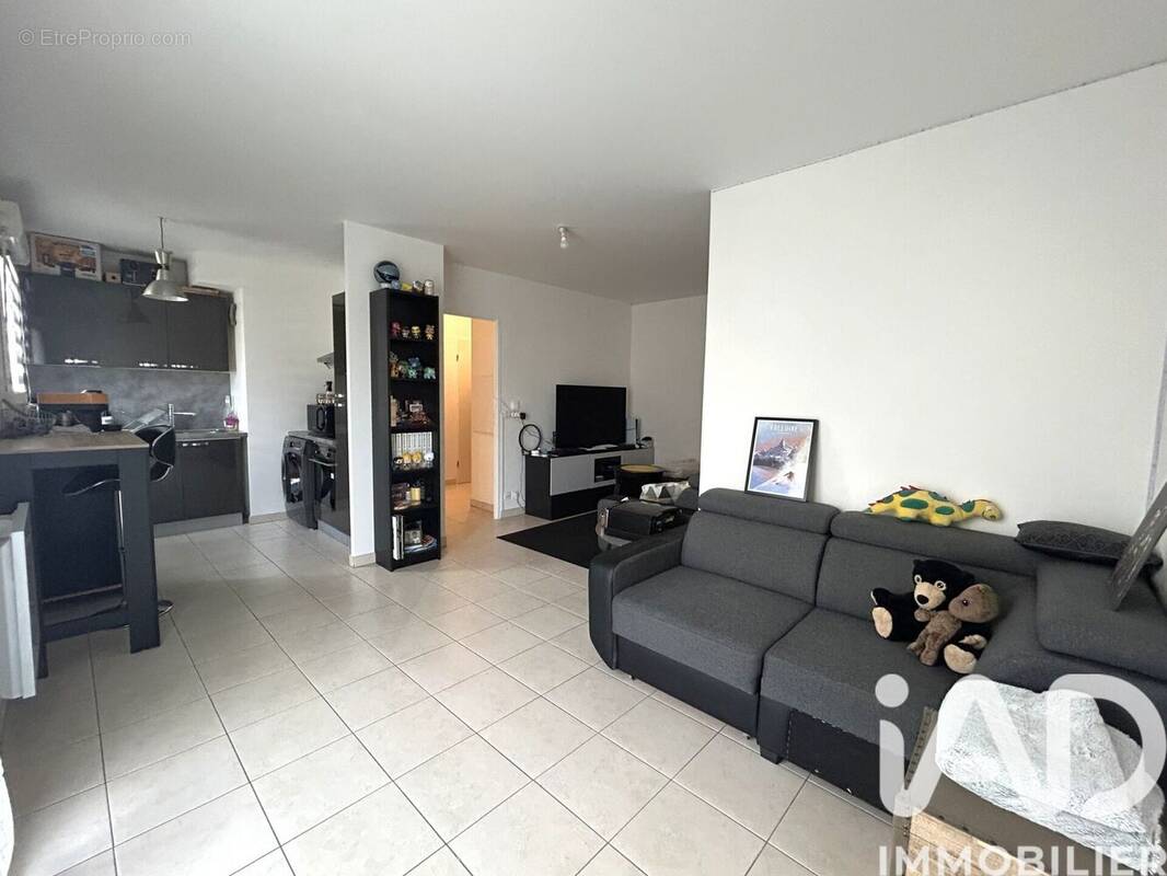 Photo 1 - Appartement à MONTEVRAIN