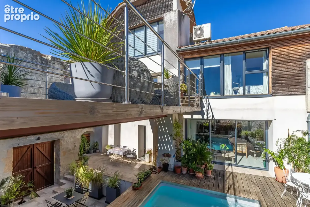 Maison de village avec jardin, piscine, garage et atelier - photo 6