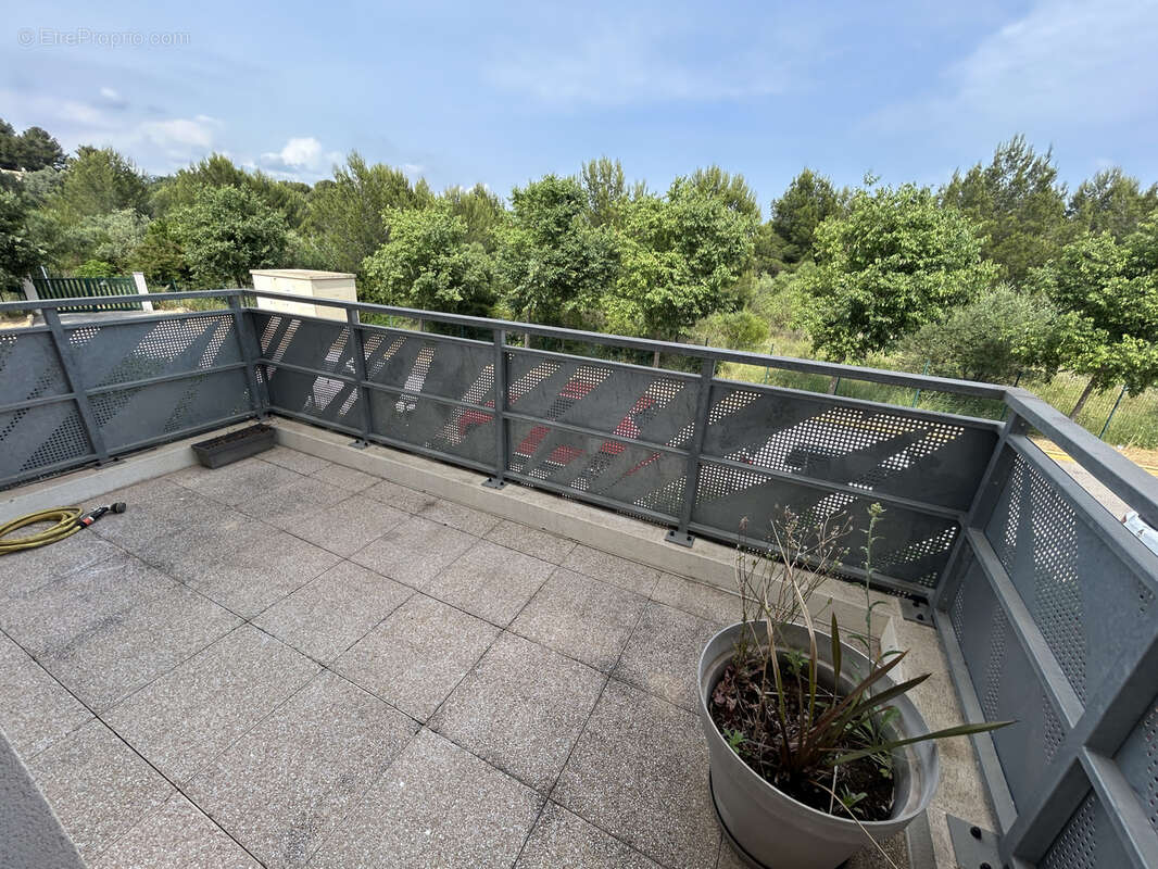 Appartement à SIX-FOURS-LES-PLAGES