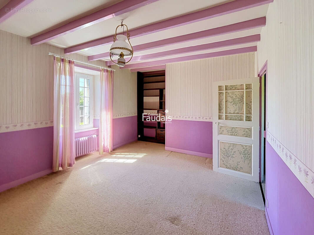 Maison 159 m² à Feugeres  - photo 8