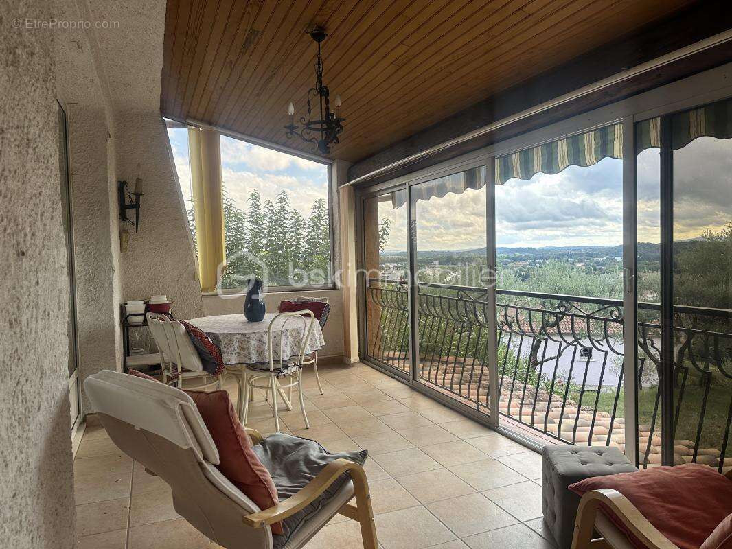 Villa spacieuse au cœur d'Alès dans les hauteurs nous offrant une vue panoramique - photo 25