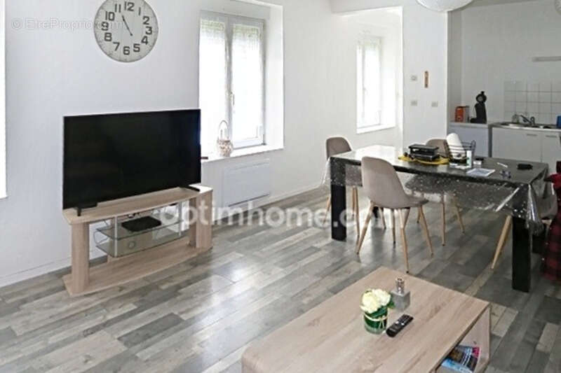 Appartement à TRIEUX