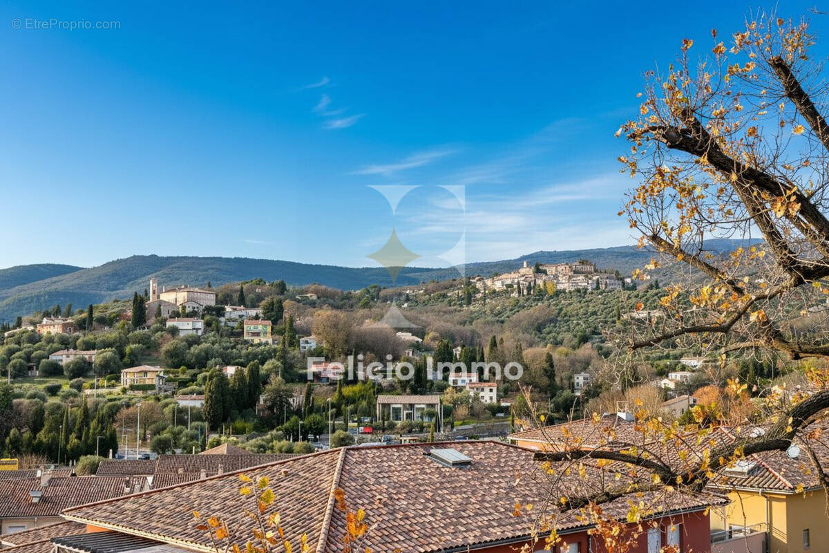 Appartement à VALBONNE