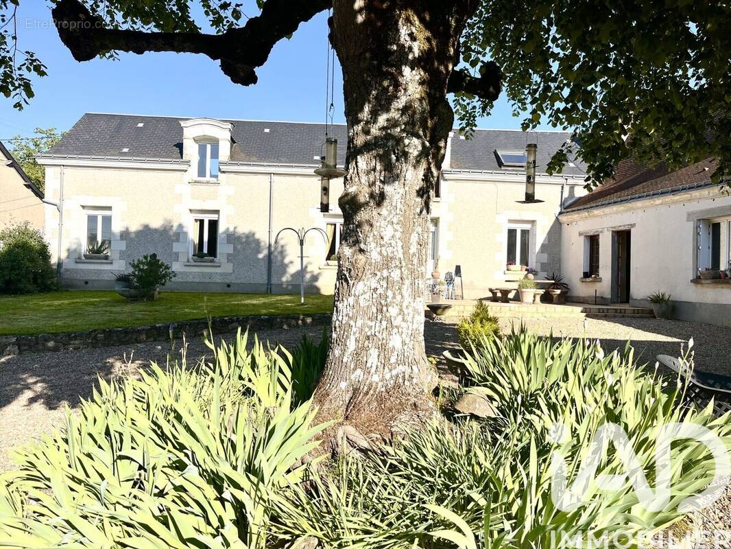 Photo 1 - Maison à VOUVRAY