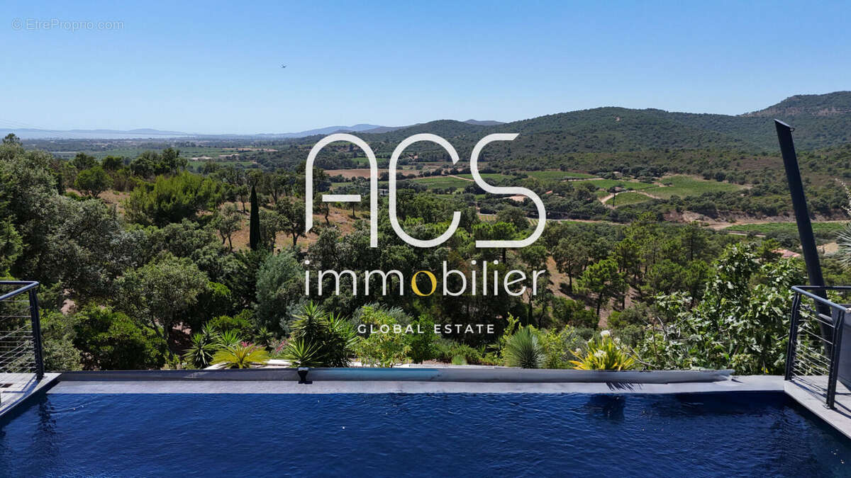 Maison à LA LONDE-LES-MAURES