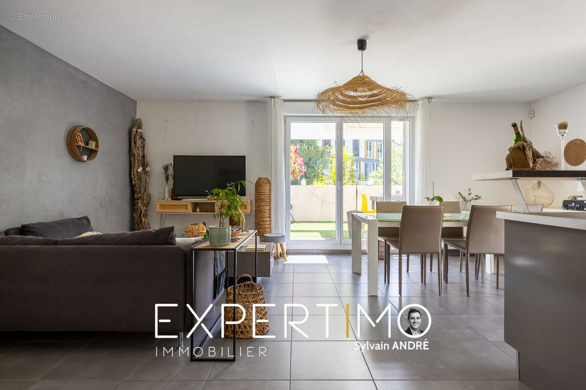 Appartement à MARSEILLE-13E