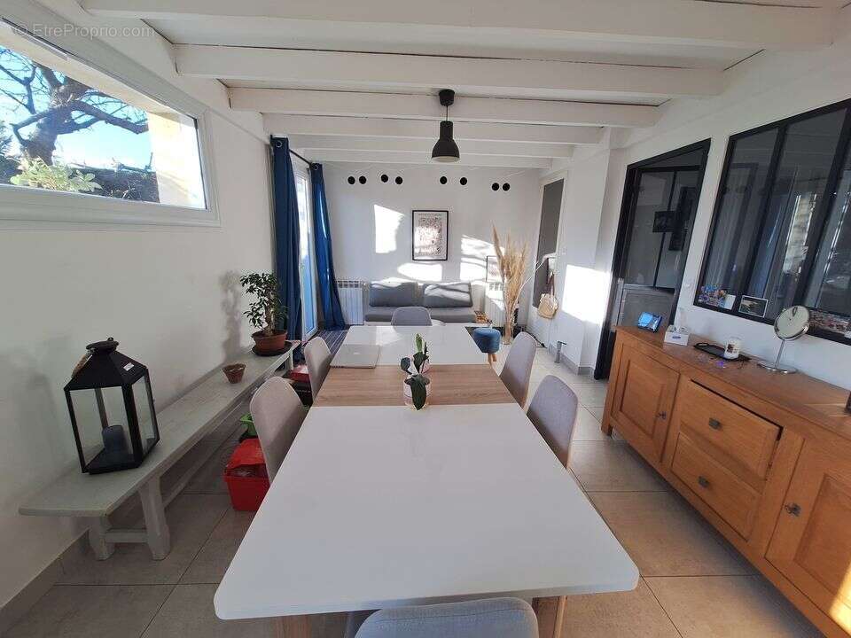 Maison à BOURG-LES-VALENCE