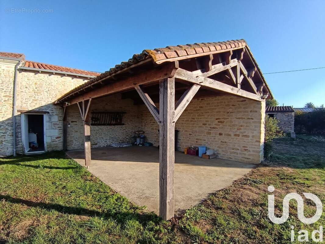 Photo 4 - Maison à LOUZY