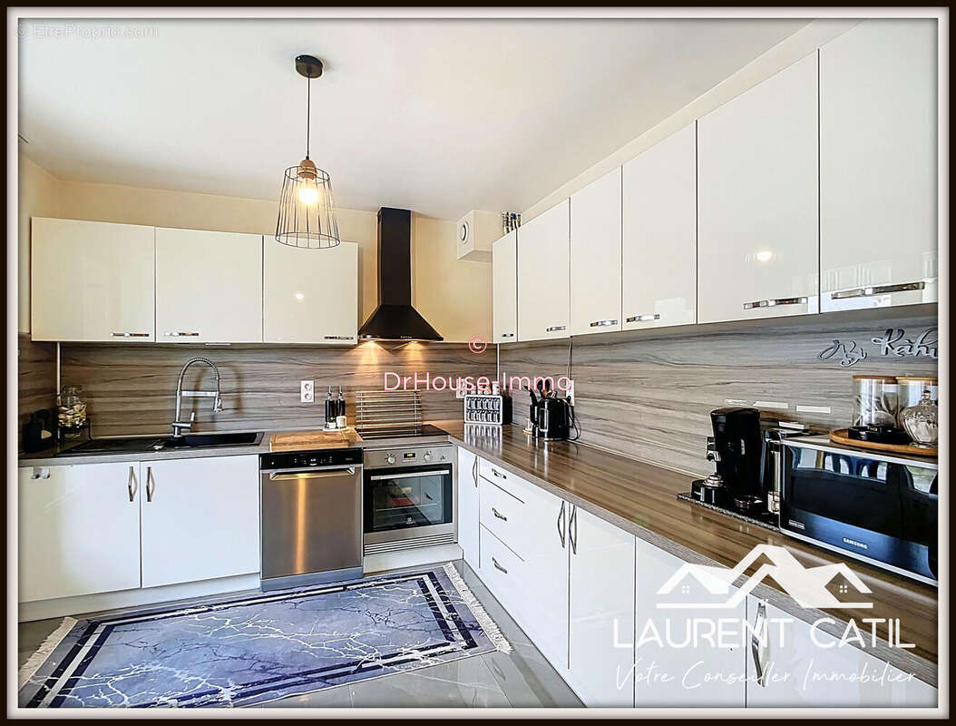 Maison à ROMANS-SUR-ISERE