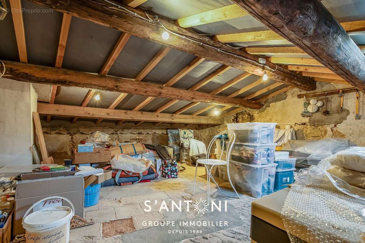 Maison à VILLENEUVE-LES-BEZIERS