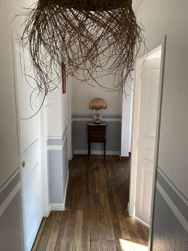 Maison à SAINT-CYR-SUR-MORIN