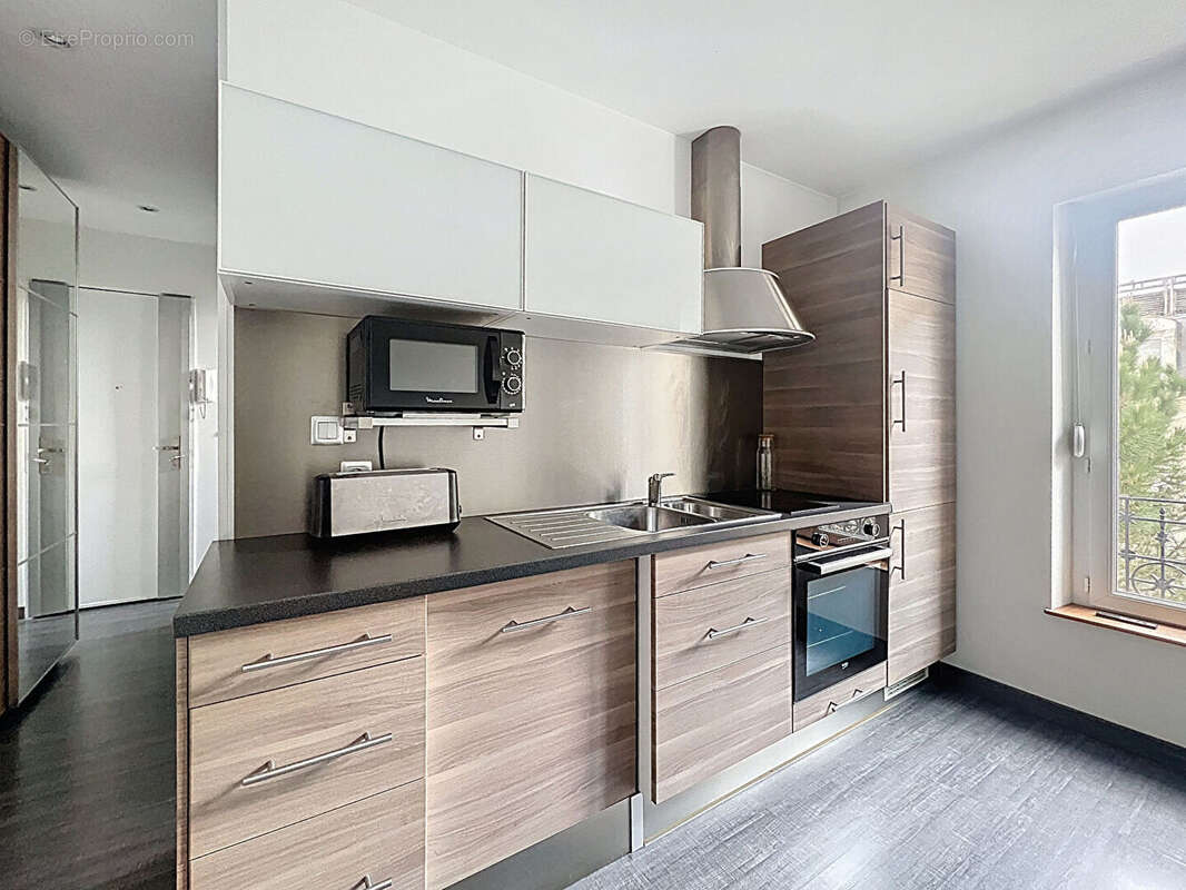 Appartement à SURESNES