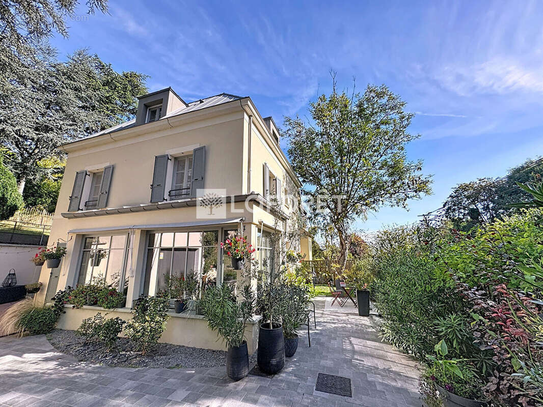 Maison à VILLENNES-SUR-SEINE