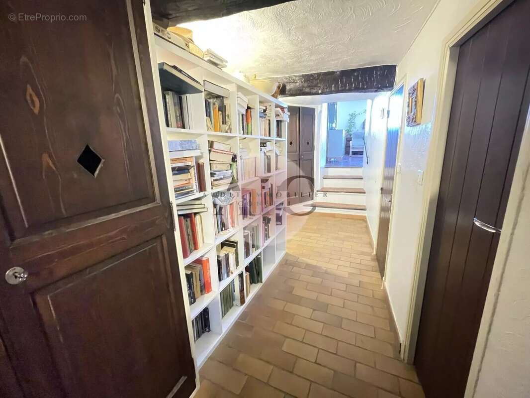 Appartement à FAYENCE