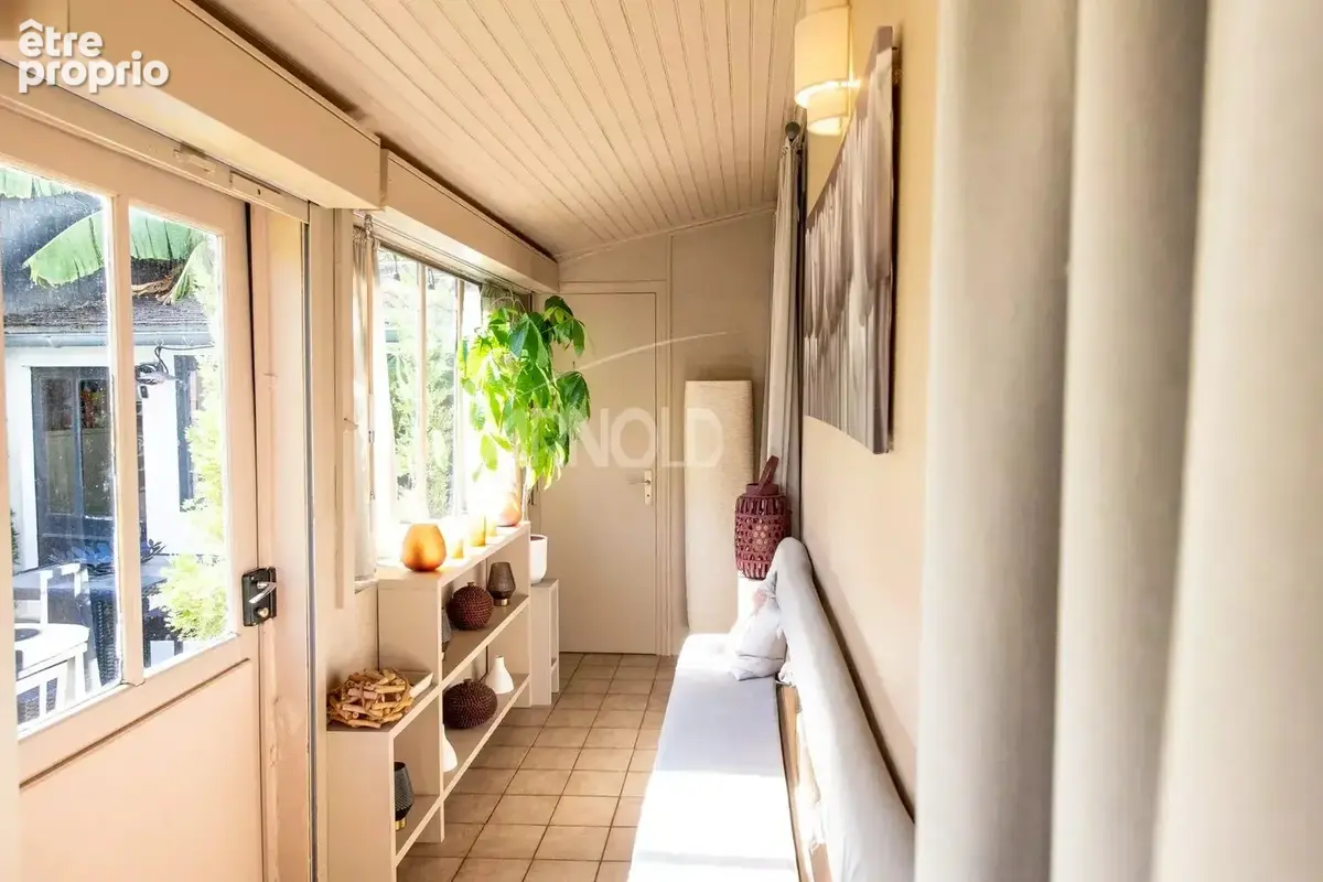 Maison  de  charme   au coeur de Belz  avec terrain  constructible - photo 3