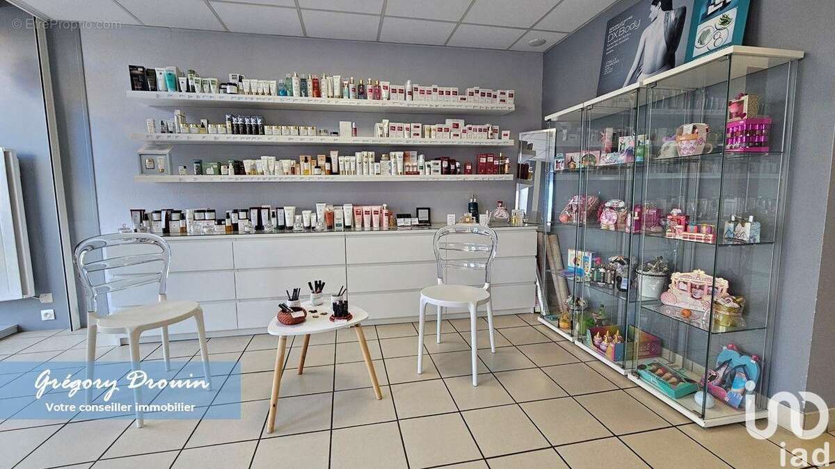 Photo 2 - Commerce à PUISEAUX