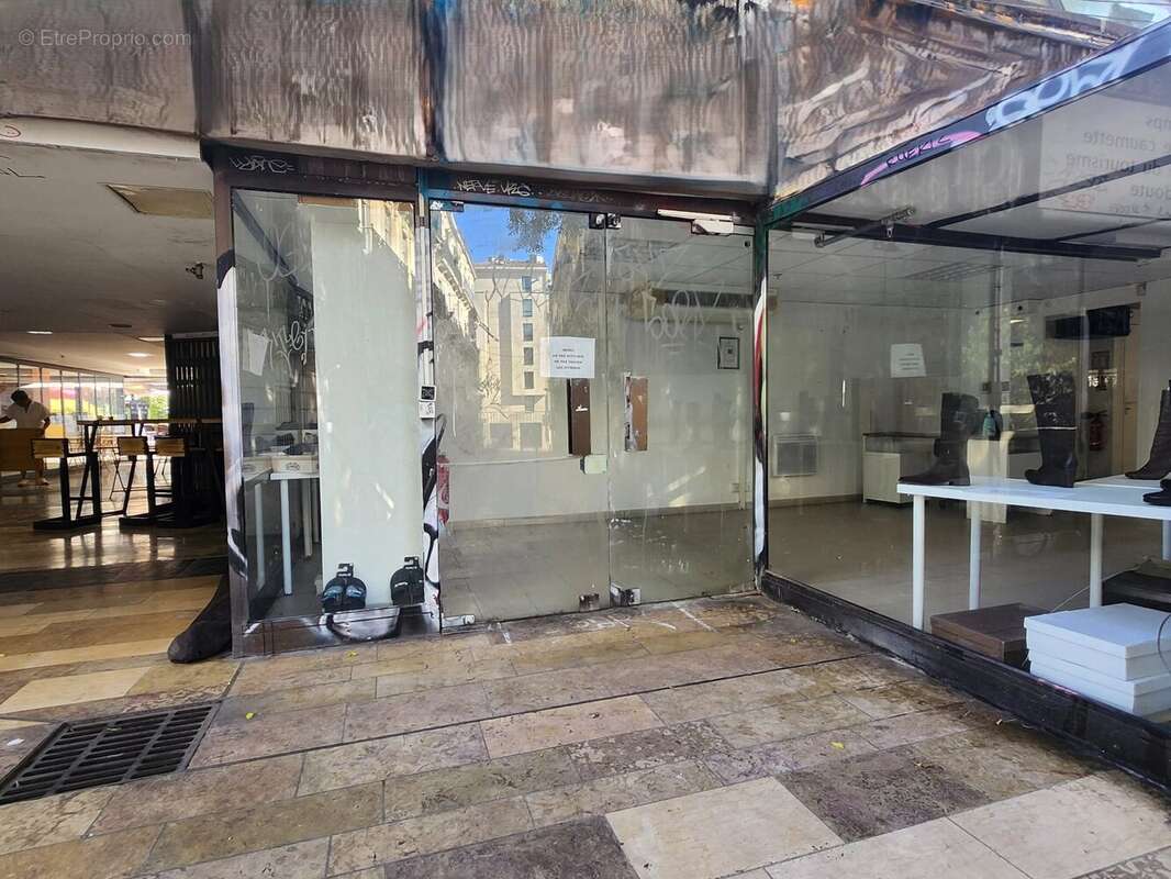 Commerce 65 m² à Montpellier  - photo 9