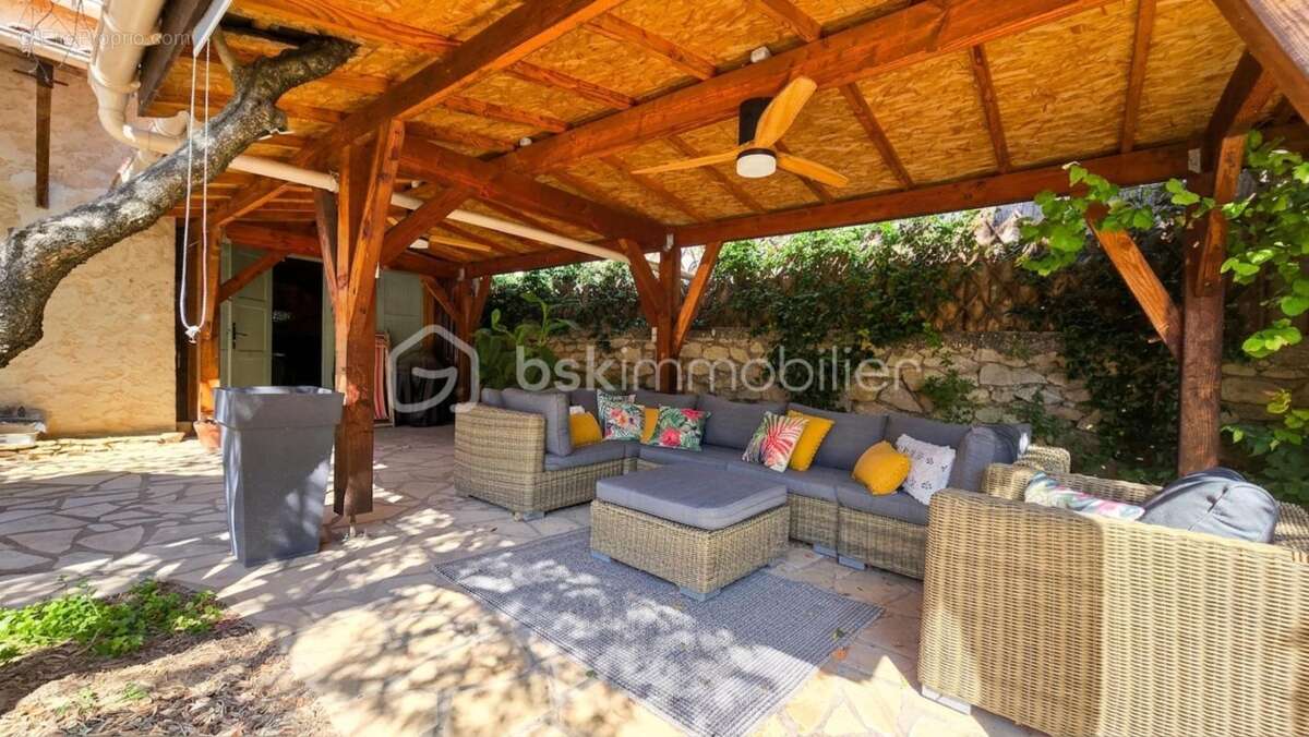 Villa de plain-pied avec piscine - photo 19