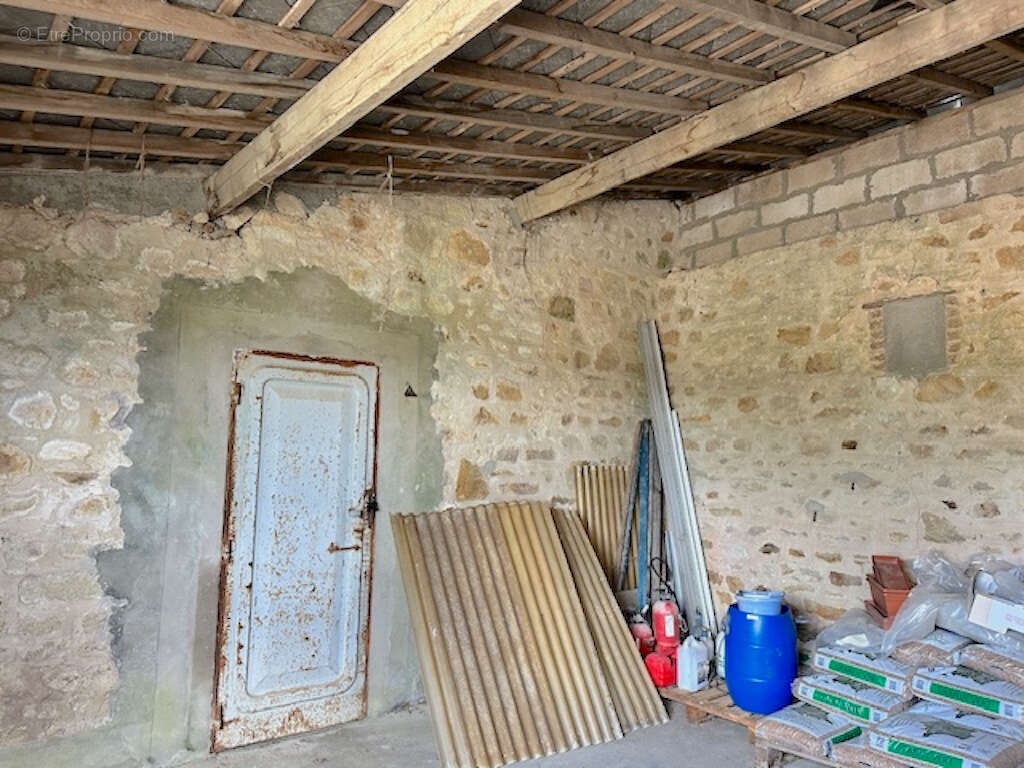 Maison à TESSY-SUR-VIRE