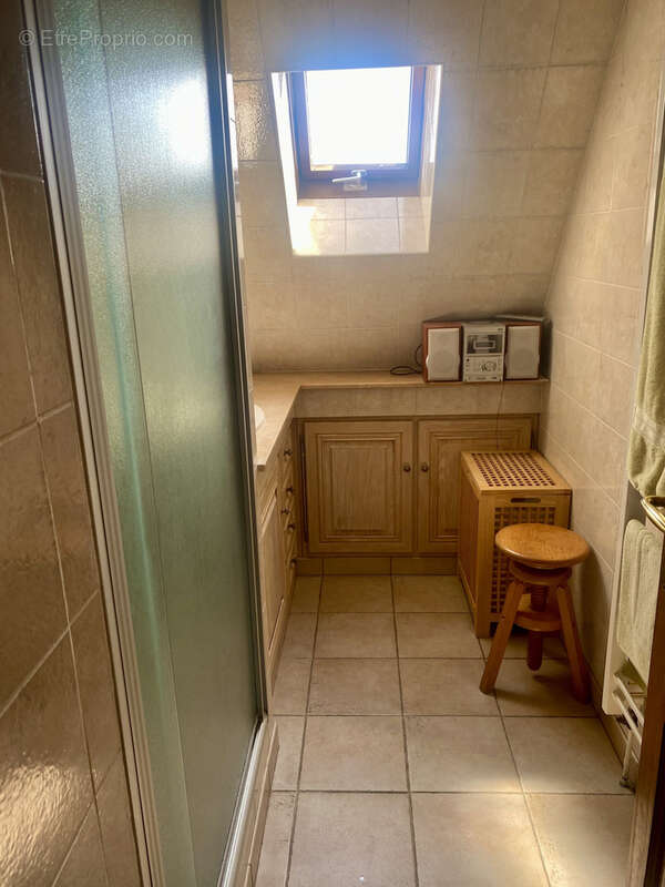 GAGNY - Maison familiale - photo 12