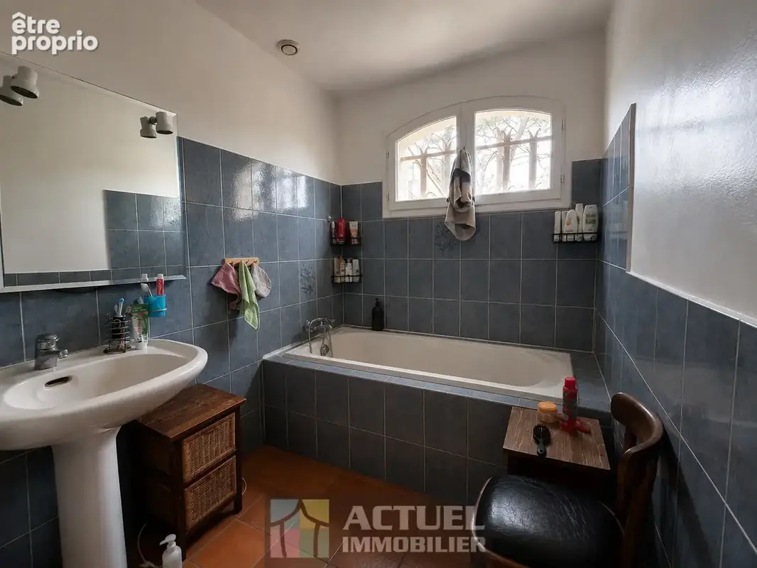 Maison à vendre avec piscine et terrain arboré   Saint-Clément-de-Rivière - photo 7