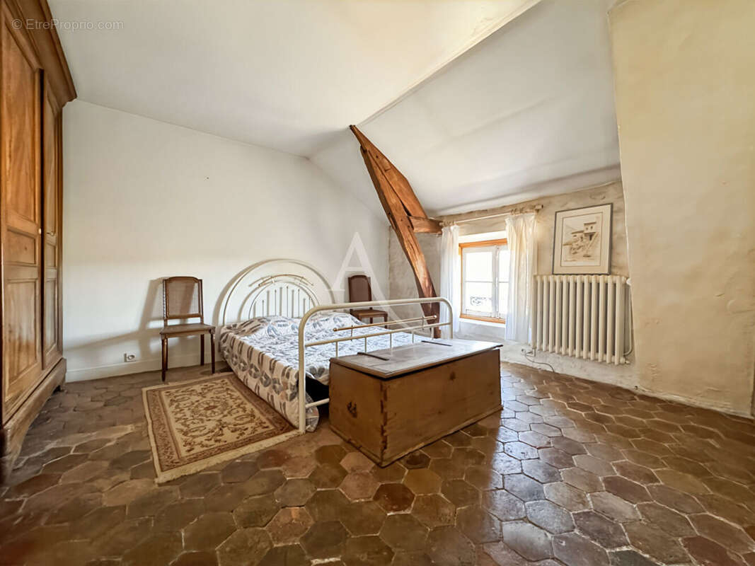 Maison à ETAMPES