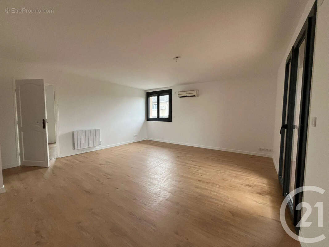 Appartement à QUINCIEUX