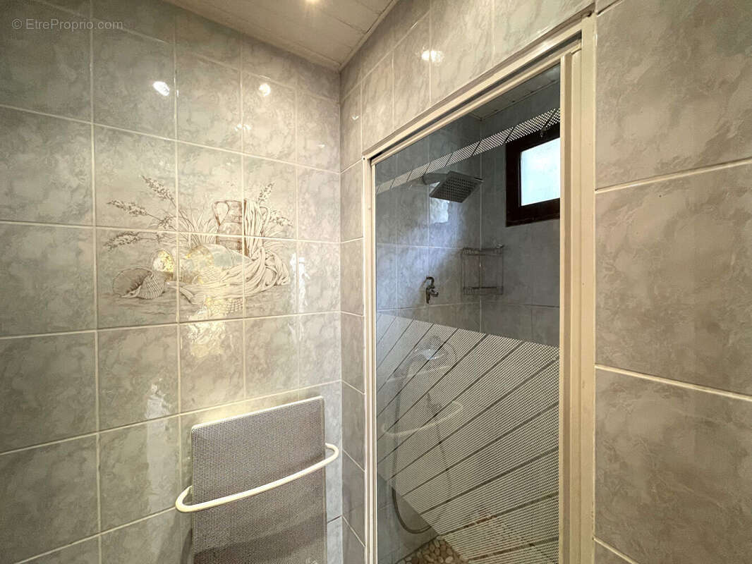 Maison à LES MAZURES